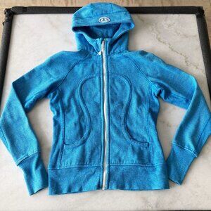 Lululemon blue & white stripe scuba hoodie w/ thumbholes (size 6) side stretch